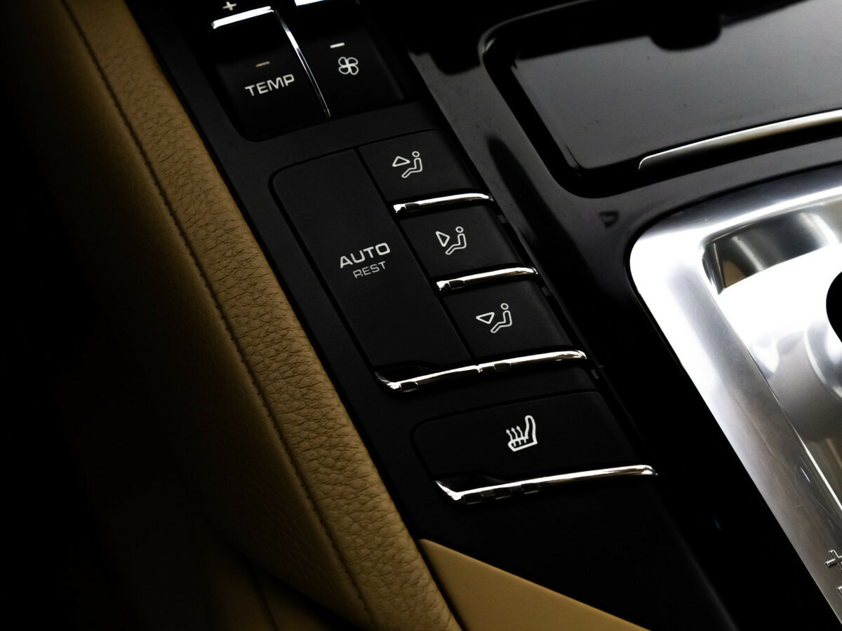 Купить Porsche Cayenne с пробегом. Фото: #14