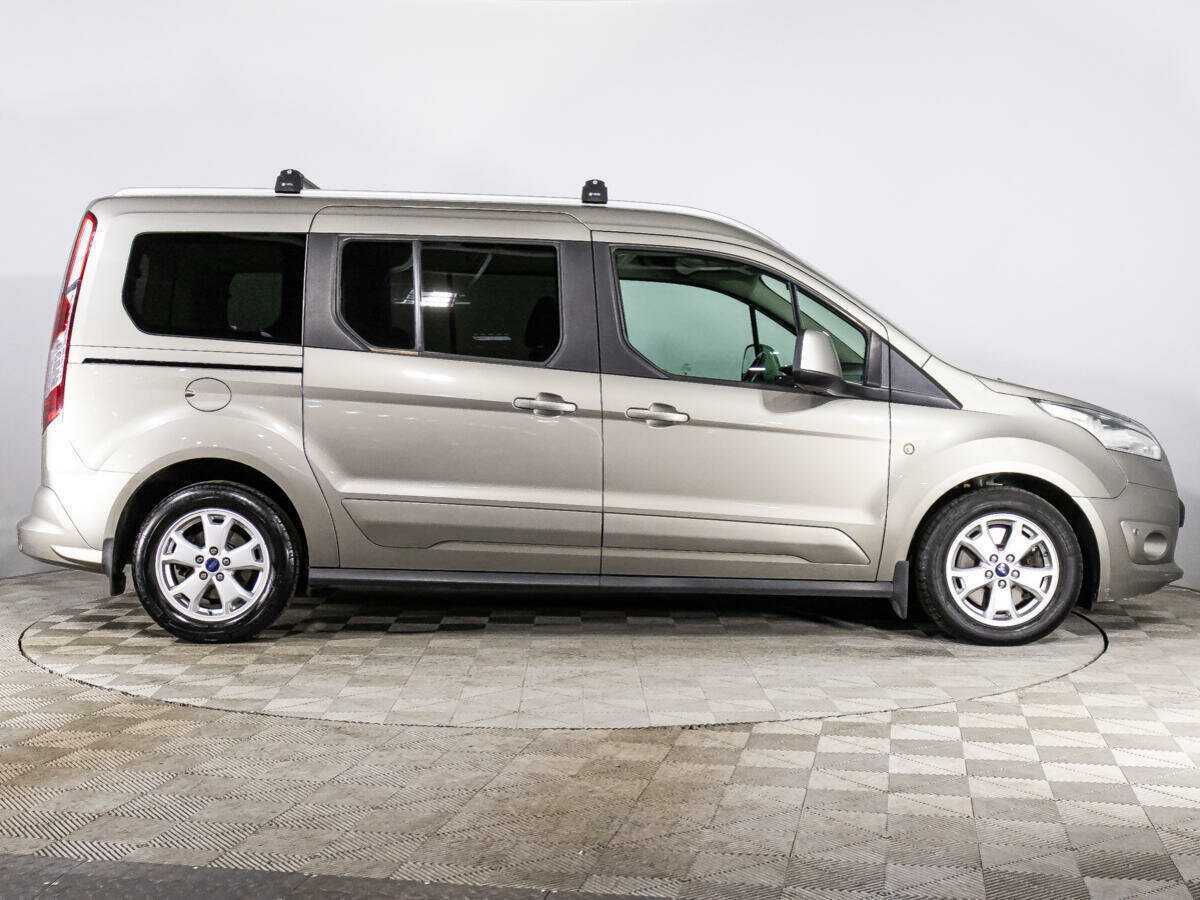 Купить Ford Tourneo Connect с пробегом. Фото: #3
