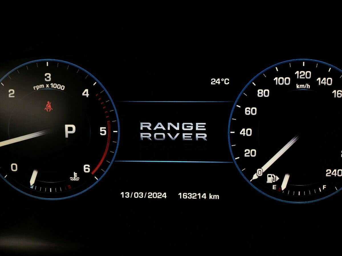 Купить Land Rover Range Rover с пробегом. Фото: #15