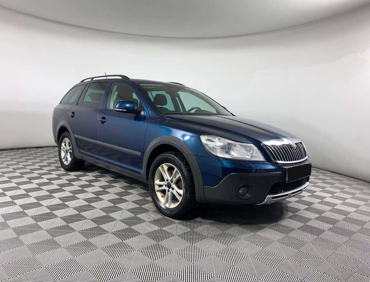 Купить Skoda Octavia с пробегом. Фото: #2