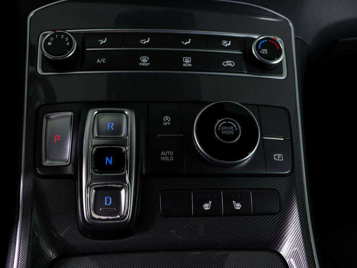 Купить Hyundai Santa Fe с пробегом. Фото: #21
