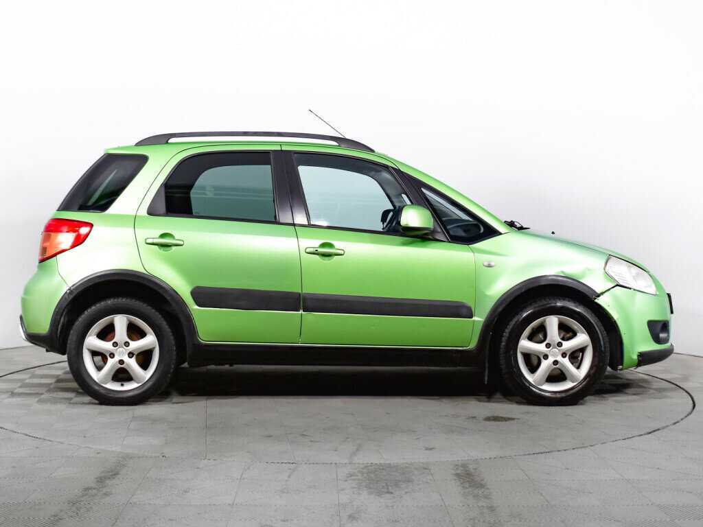 Купить Suzuki SX4 с пробегом. Фото: #3