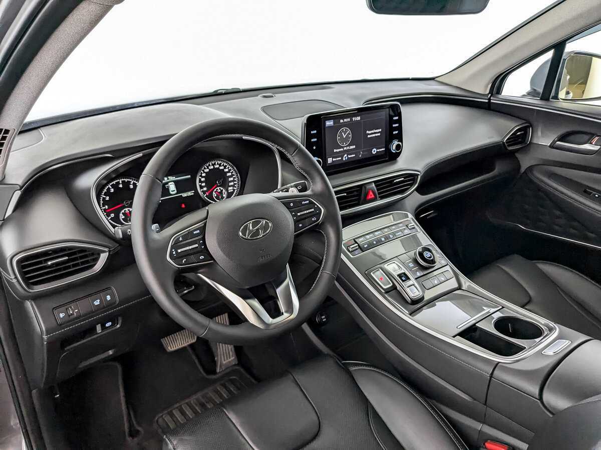Купить Hyundai Santa Fe с пробегом. Фото: #15