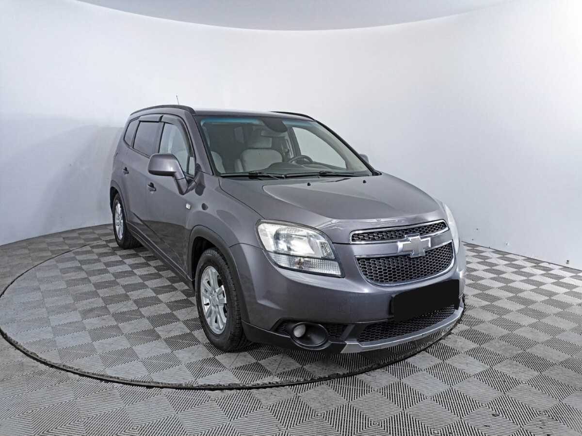Купить Chevrolet Orlando с пробегом. Фото: #2