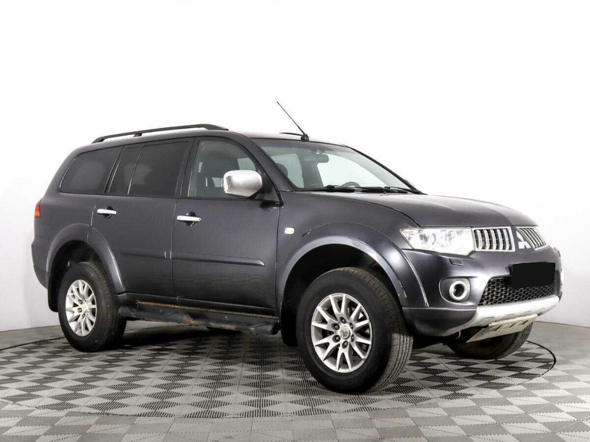 Купить Mitsubishi Pajero Sport с пробегом. Фото: #2