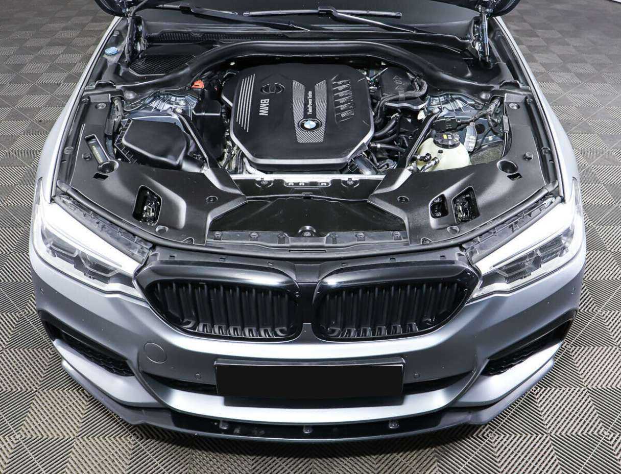 Купить BMW 5 серии с пробегом. Фото: #8