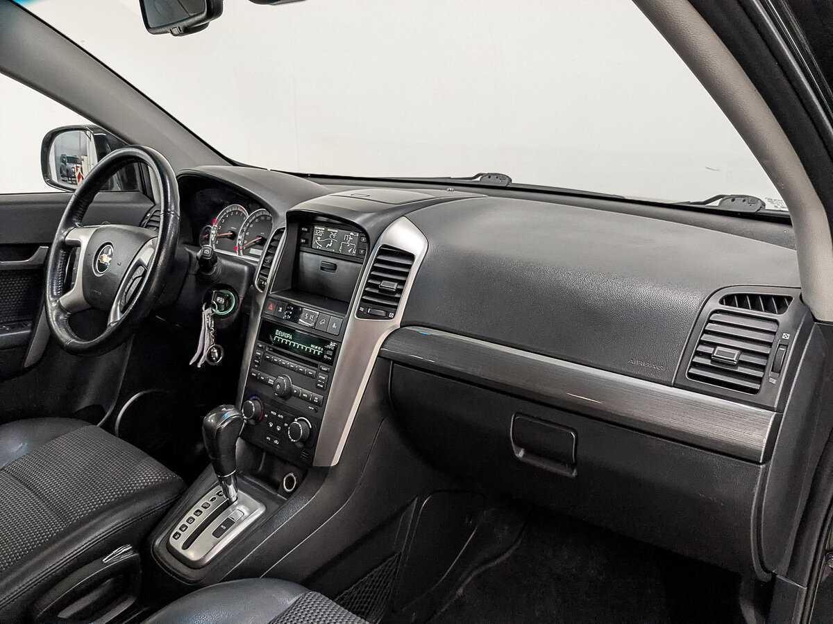 Купить Chevrolet Captiva с пробегом. Фото: #12