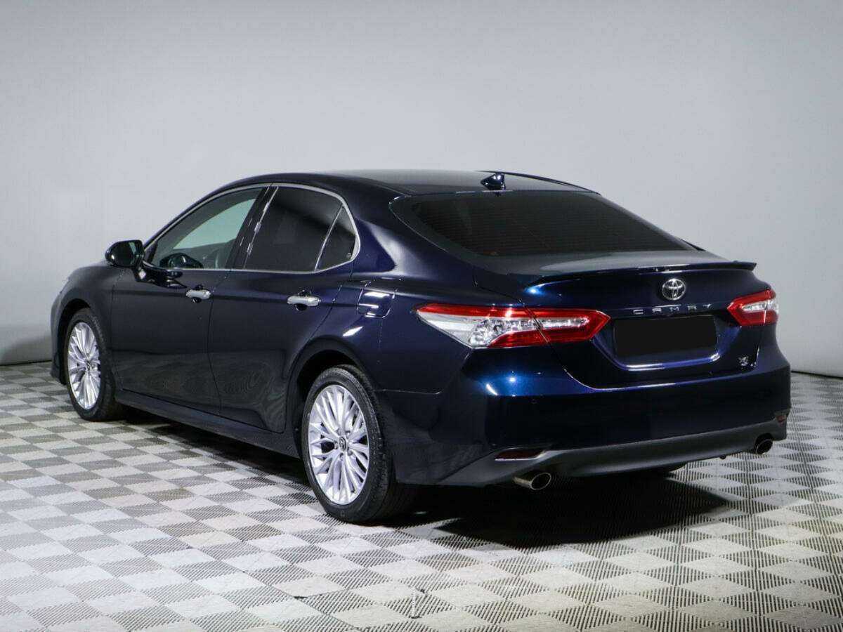 Купить Toyota Camry с пробегом. Фото: #6