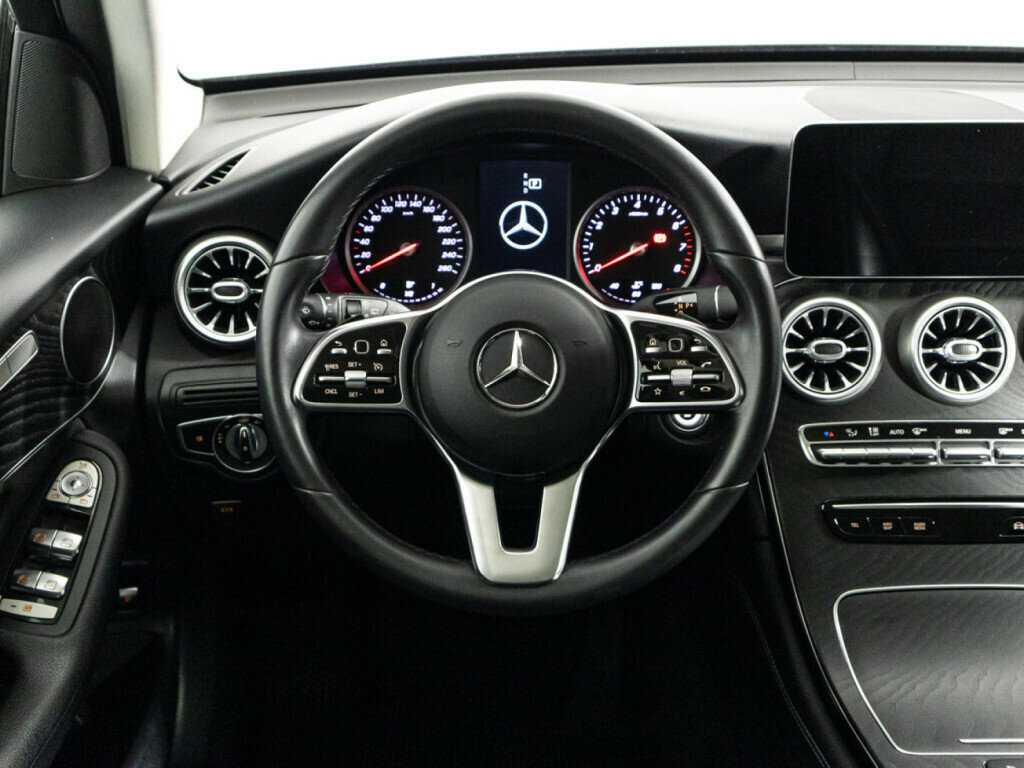 Купить Mercedes-Benz GLC с пробегом. Фото: #18