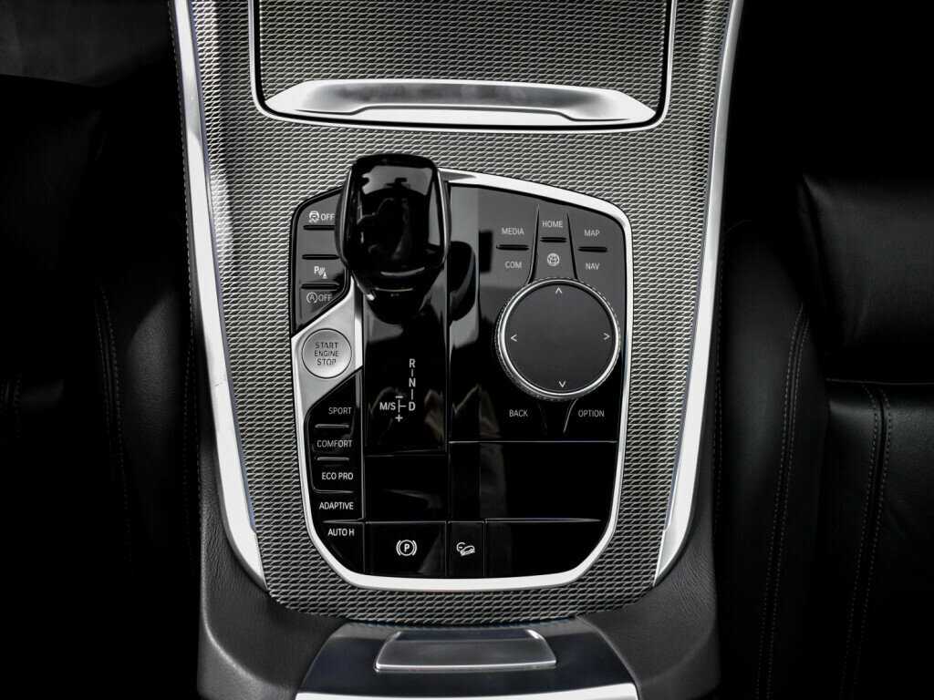 Купить BMW X5 с пробегом. Фото: #24