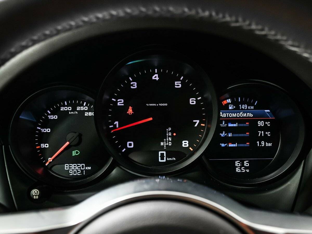 Купить Porsche Macan с пробегом. Фото: #9
