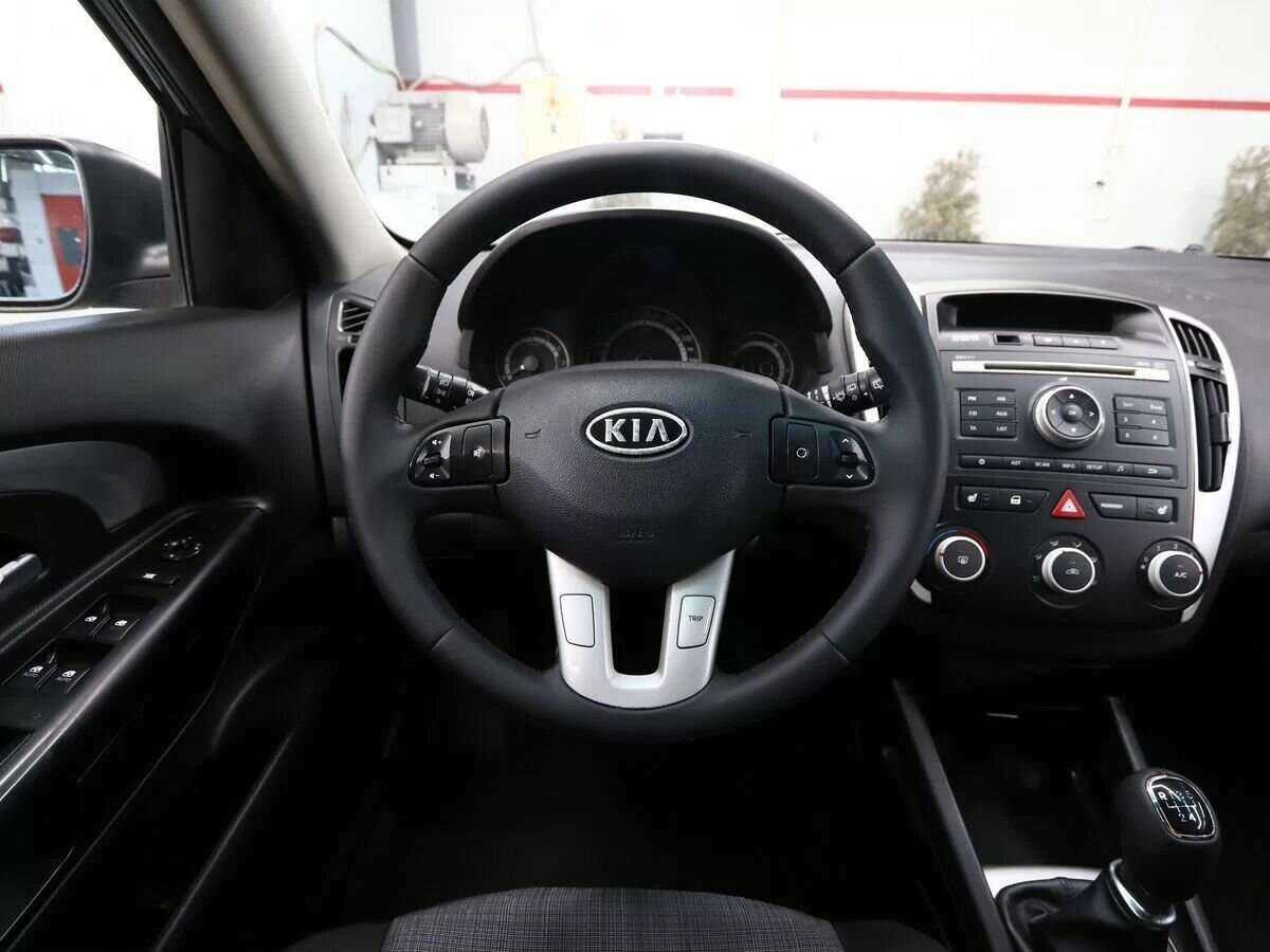 Купить Kia Ceed с пробегом. Фото: #15
