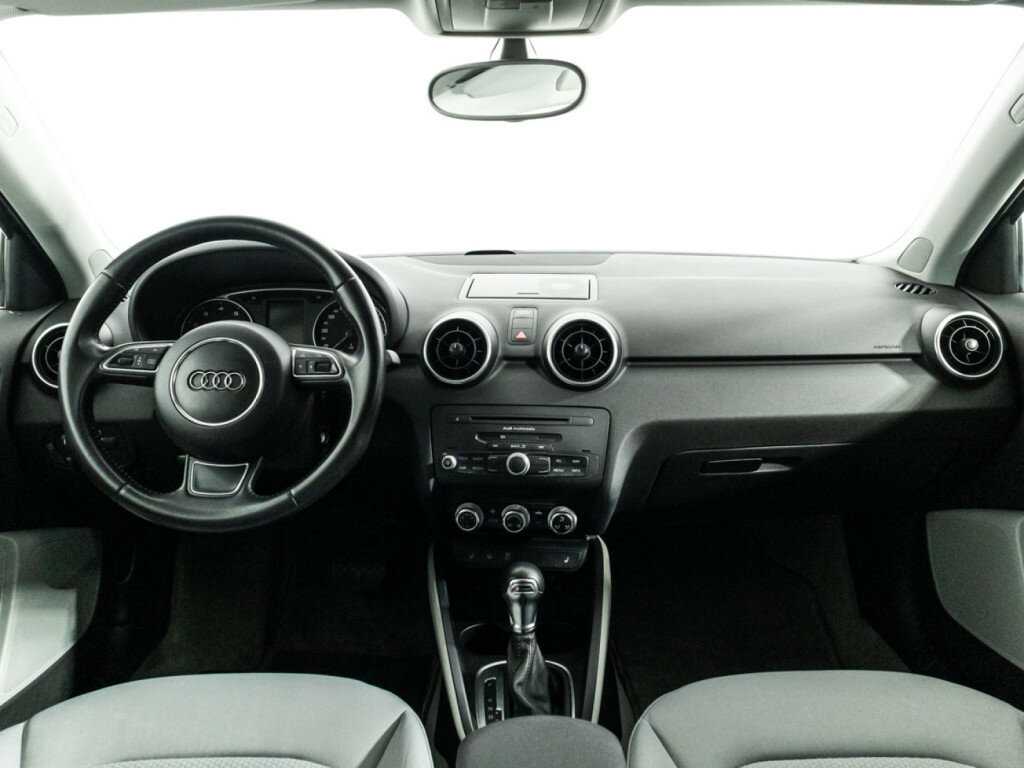 Купить Audi A1 с пробегом. Фото: #12