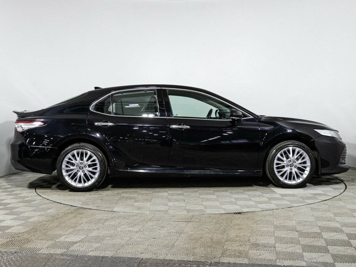 Купить Toyota Camry с пробегом. Фото: #3