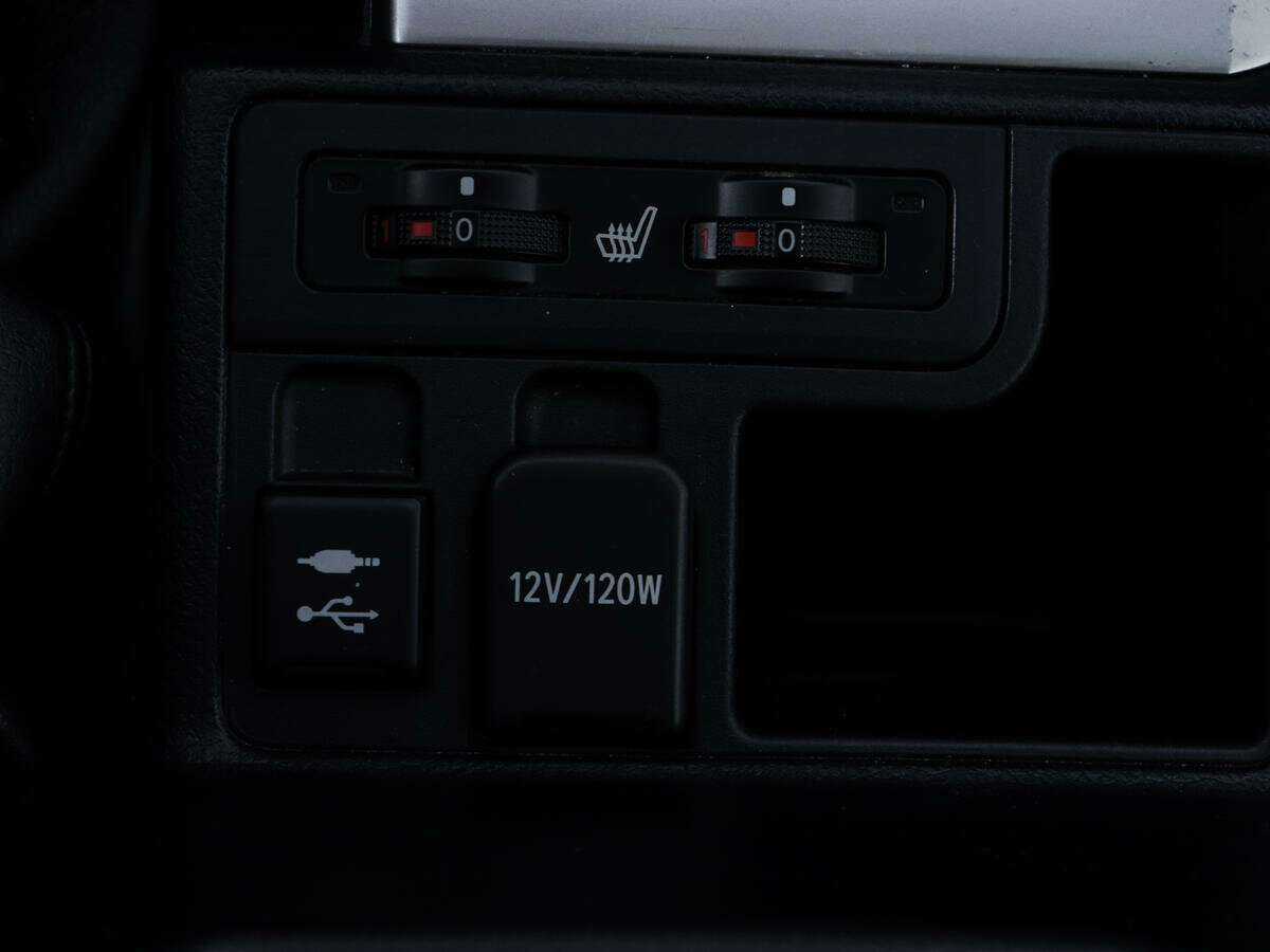Купить Toyota Land Cruiser Prado с пробегом. Фото: #21