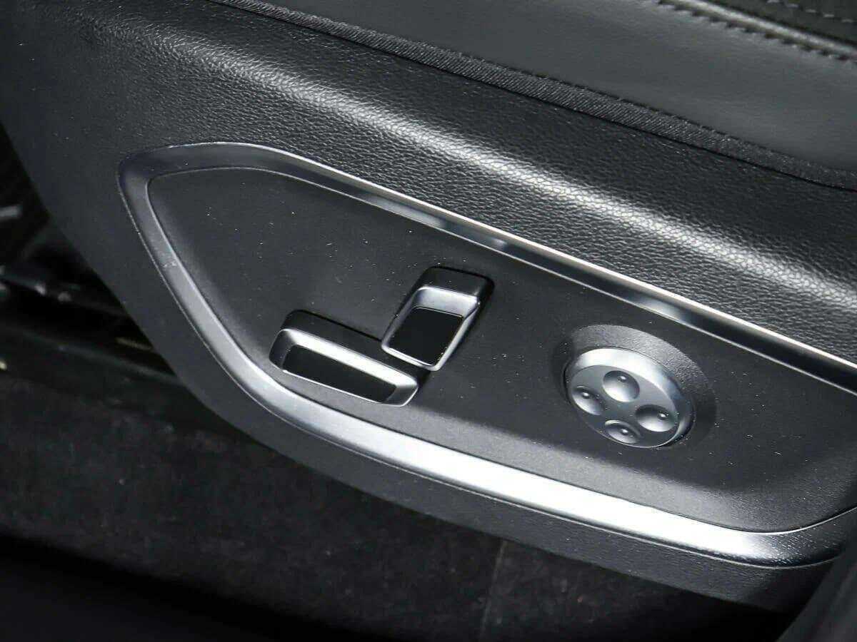 Купить Geely Tugella с пробегом. Фото: #22