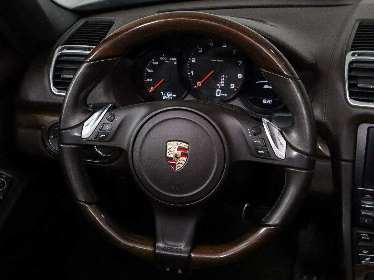 Купить Porsche Boxster с пробегом. Фото: #17