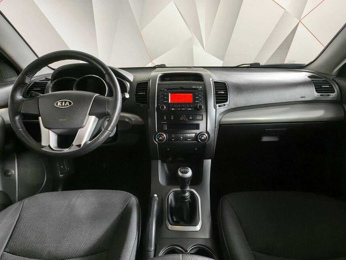 Купить Kia Sorento с пробегом. Фото: #9