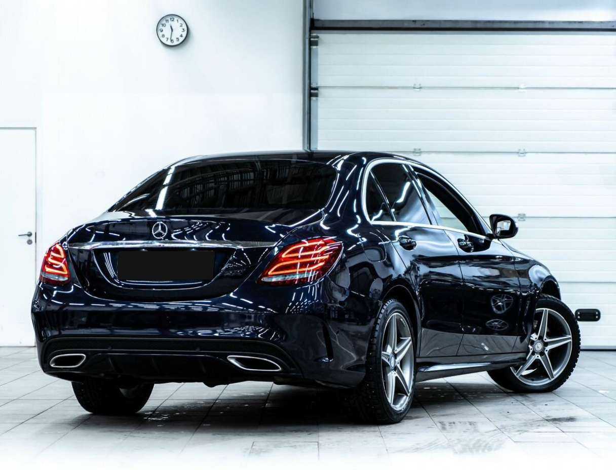 Купить Mercedes-Benz C-Класс с пробегом. Фото: #2