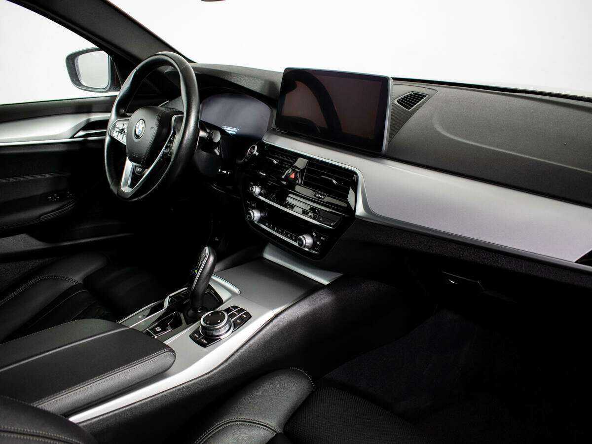 Купить BMW 5 серии с пробегом. Фото: #5
