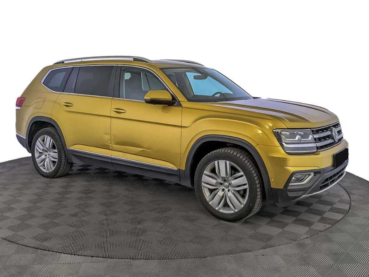 Купить Volkswagen Teramont с пробегом. Фото: #2
