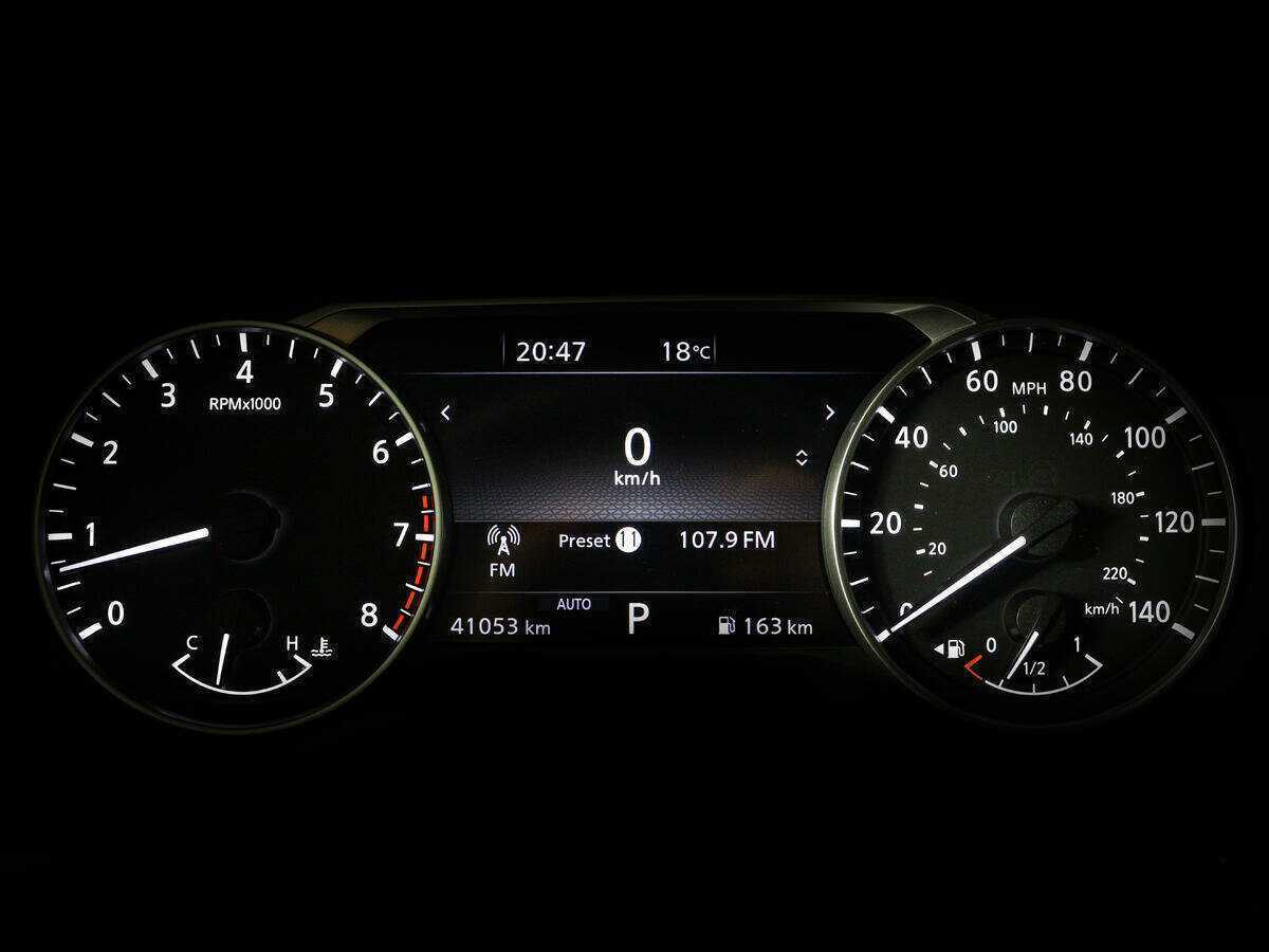 Купить Nissan Pathfinder с пробегом. Фото: #11