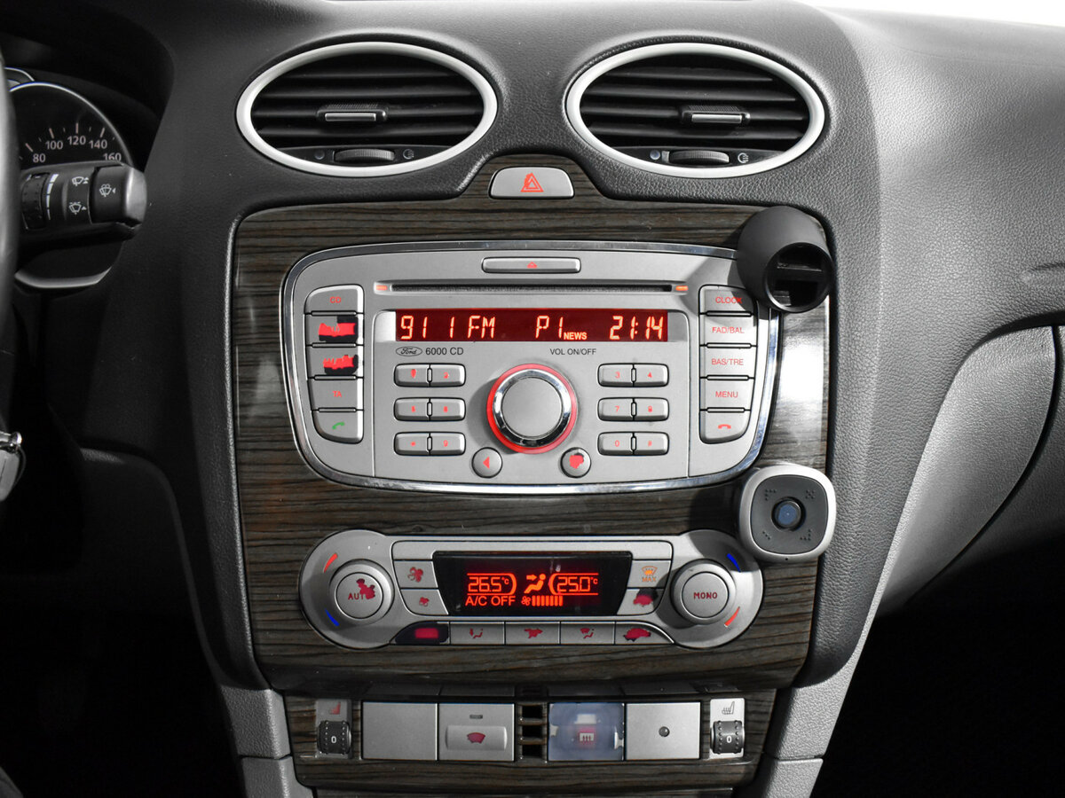 Купить Ford Focus с пробегом. Фото: #11