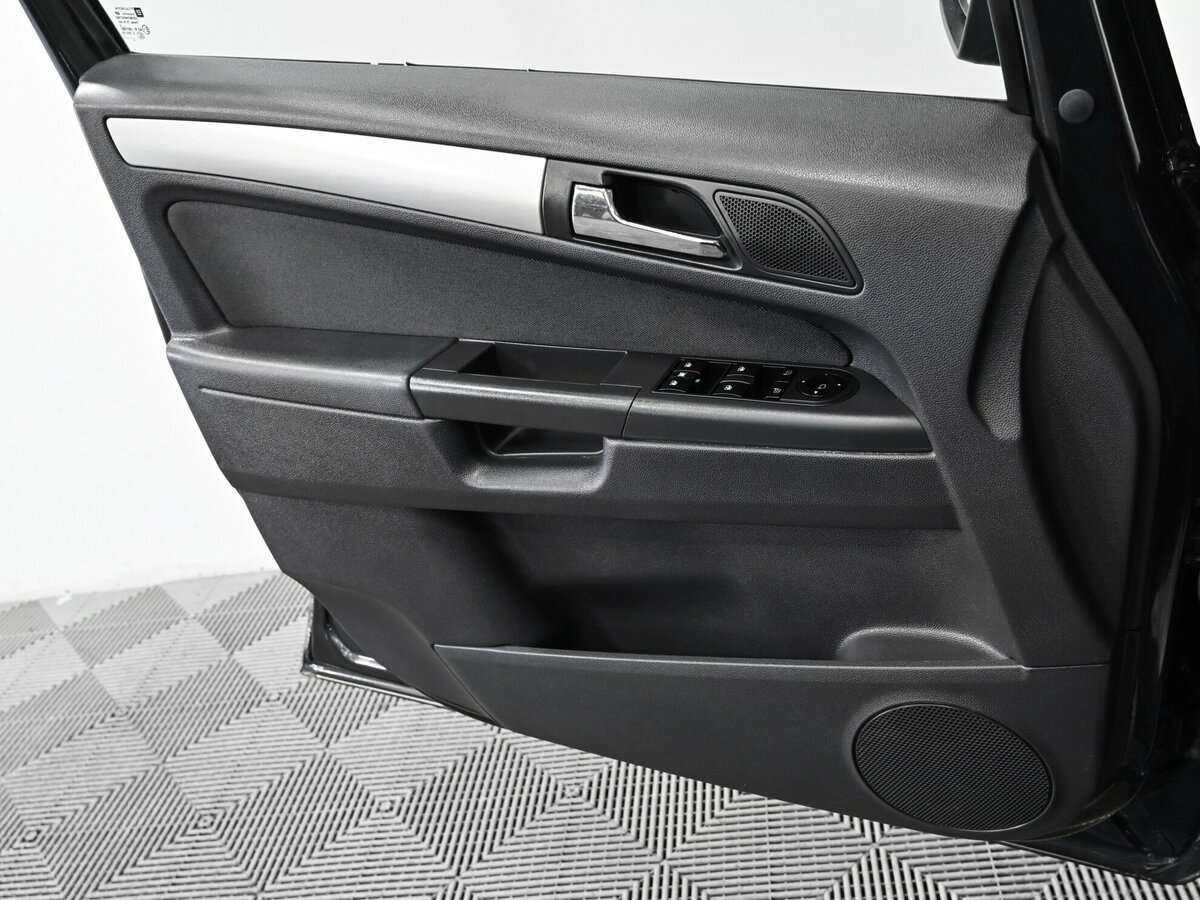 Купить Opel Zafira с пробегом. Фото: #7