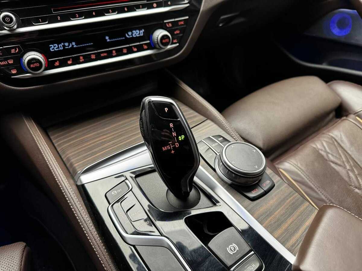 Купить BMW 5 серии с пробегом. Фото: #10