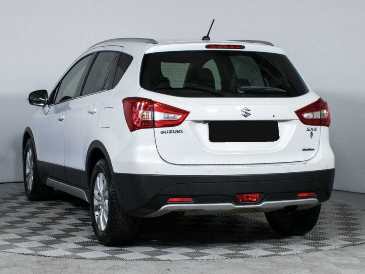 Купить Suzuki SX4 с пробегом. Фото: #6