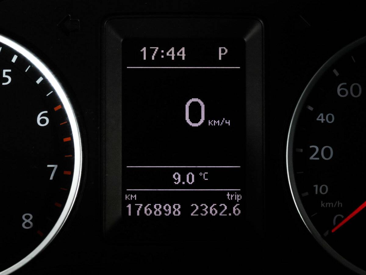 Купить Volkswagen Tiguan с пробегом. Фото: #14