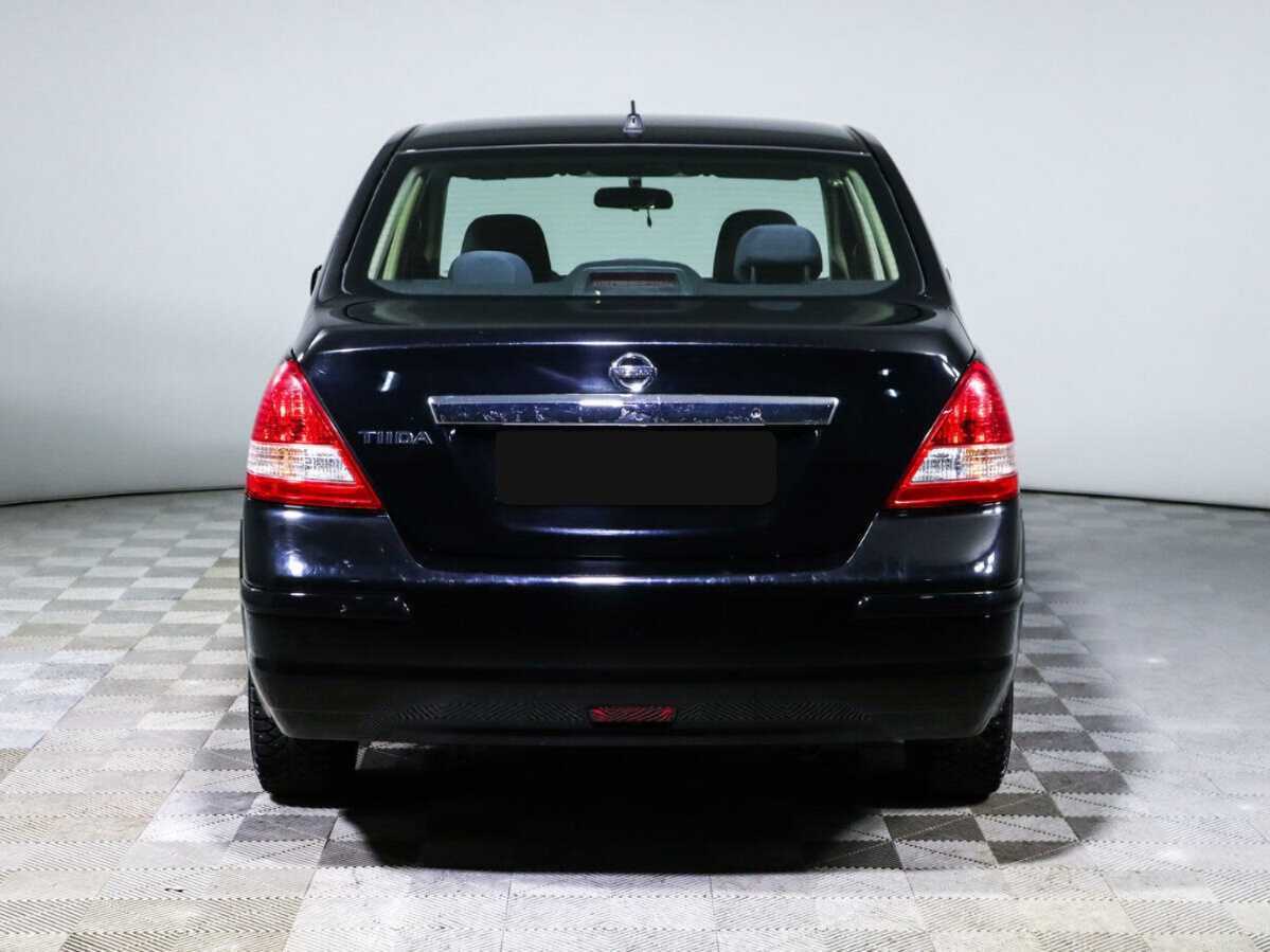 Купить Nissan Tiida с пробегом. Фото: #4