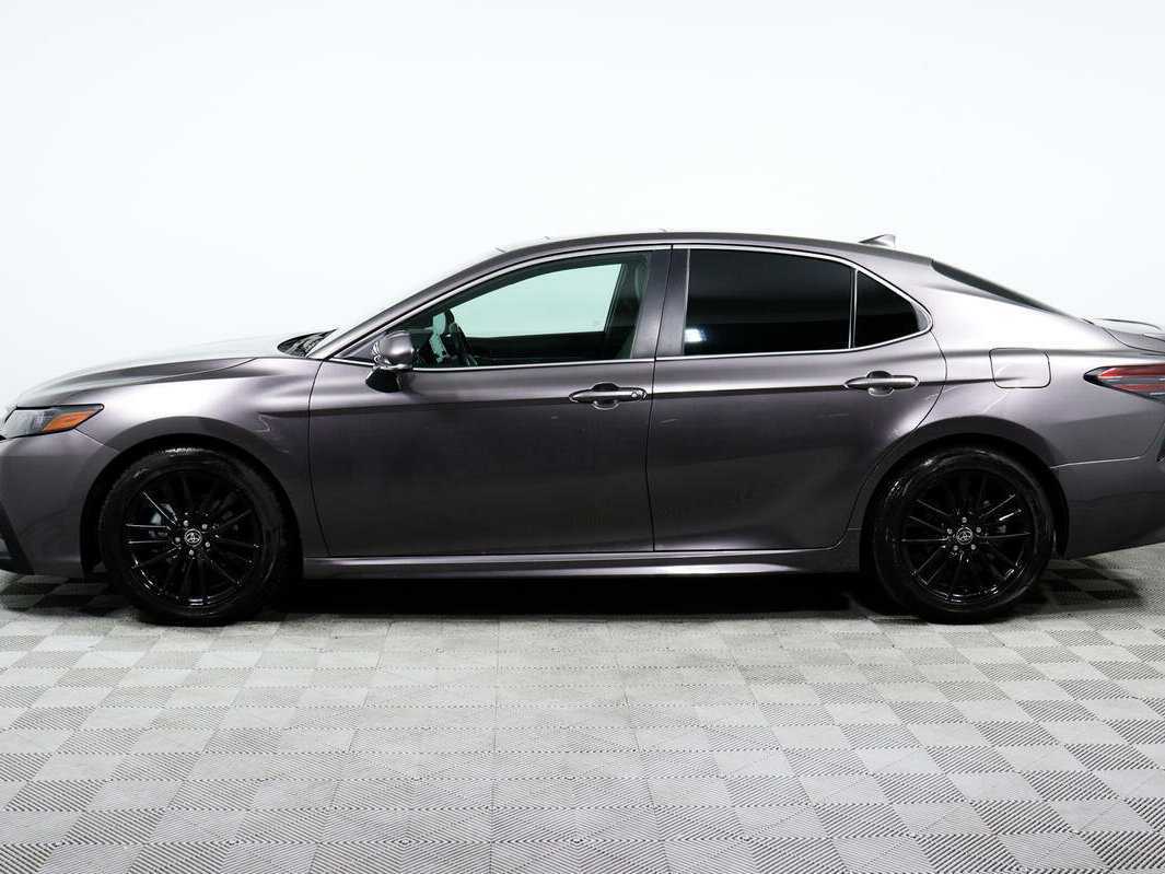 Купить Toyota Camry с пробегом. Фото: #7