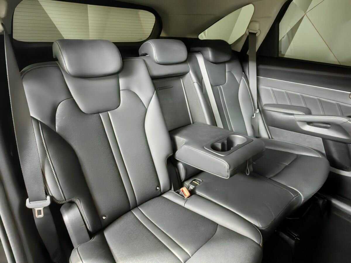 Купить Kia Sorento с пробегом. Фото: #11