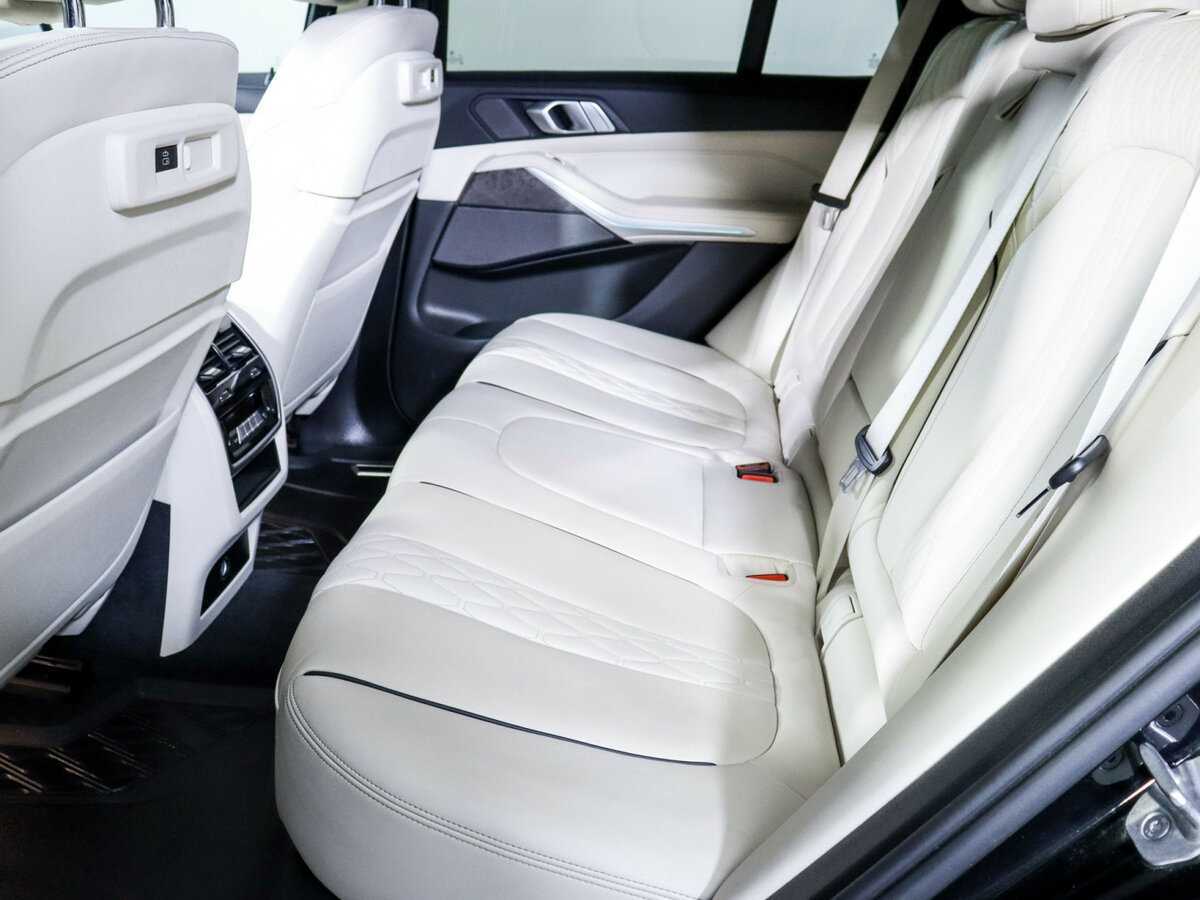 Купить BMW X5 с пробегом. Фото: #9
