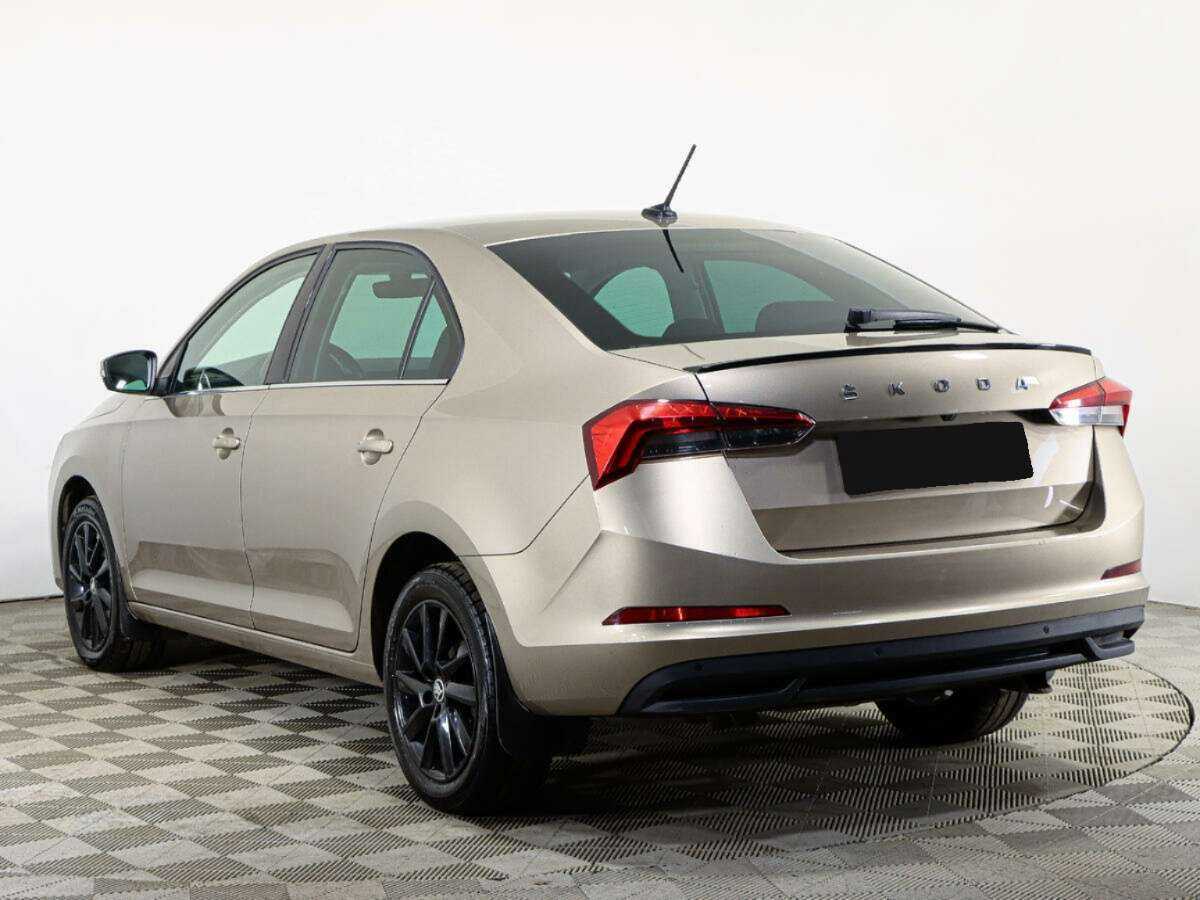 Купить Skoda Rapid с пробегом. Фото: #5