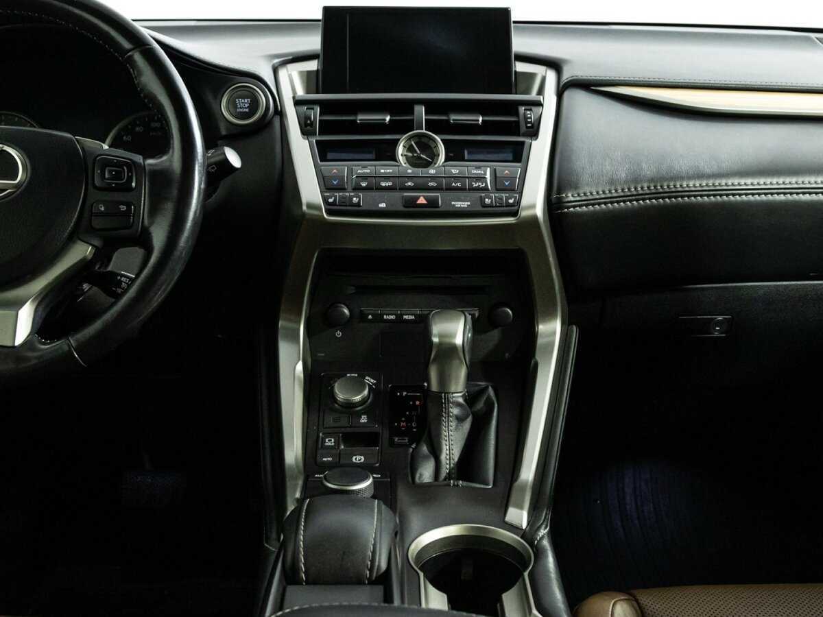 Купить Lexus NX с пробегом. Фото: #11