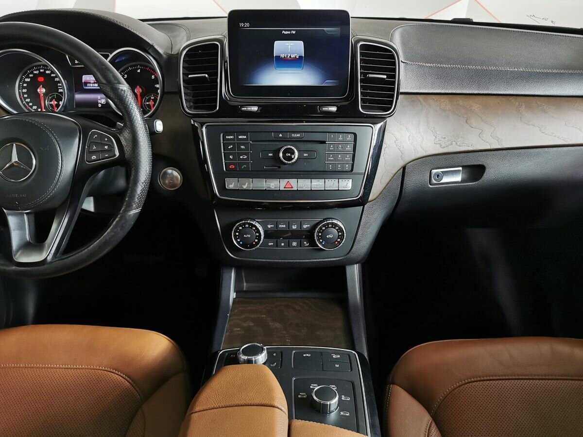 Купить Mercedes-Benz GLS с пробегом. Фото: #10
