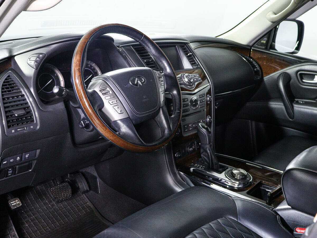 Купить Infiniti QX80 с пробегом. Фото: #13