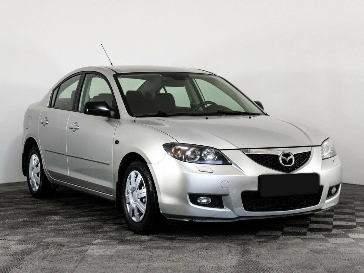 Купить Mazda 3 с пробегом. Фото: #2