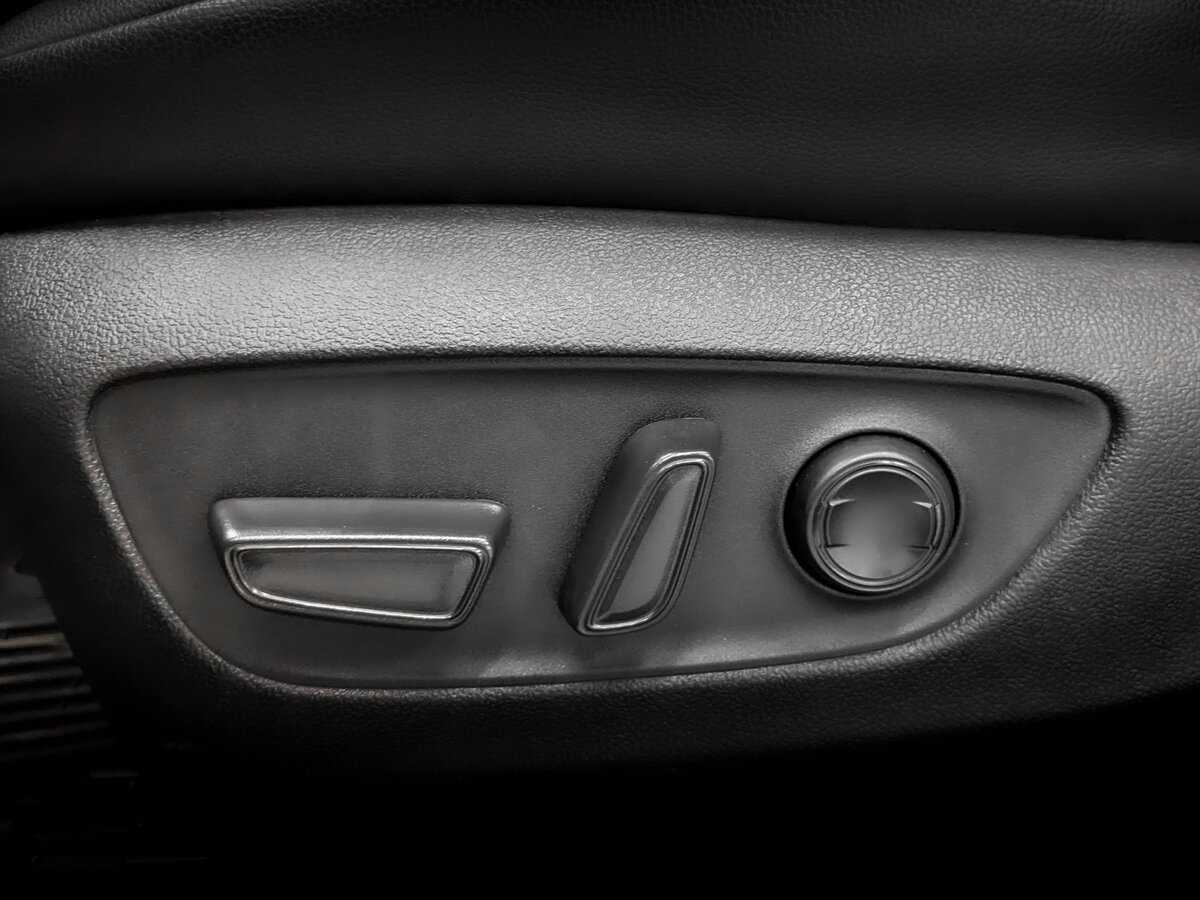 Купить Toyota Highlander с пробегом. Фото: #20