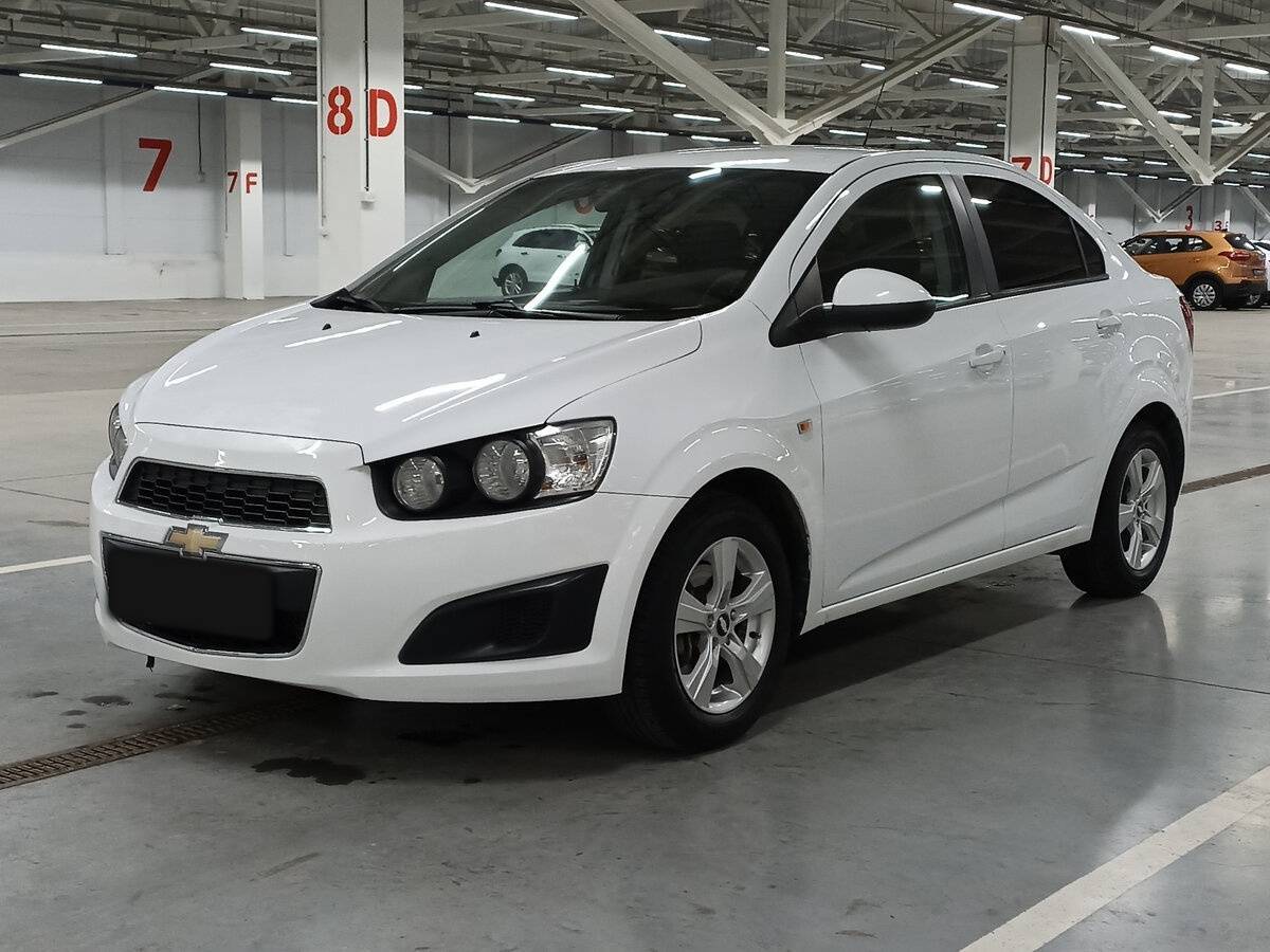 Купить Chevrolet Aveo с пробегом. Посмотреть фото