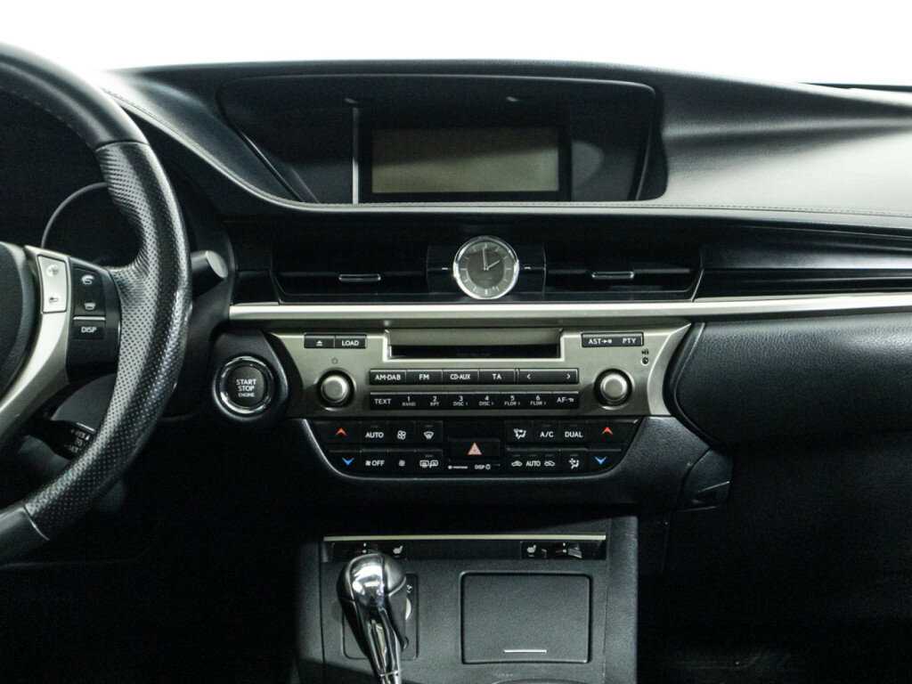 Купить Lexus ES с пробегом. Фото: #13