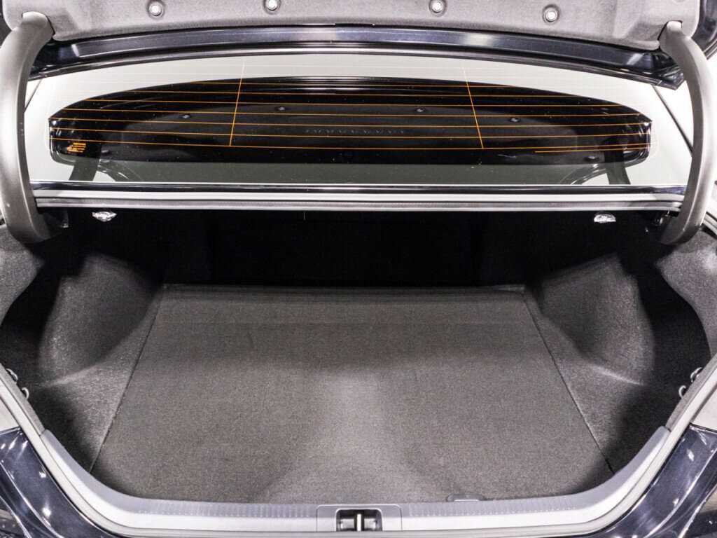 Купить Toyota Camry с пробегом. Фото: #14