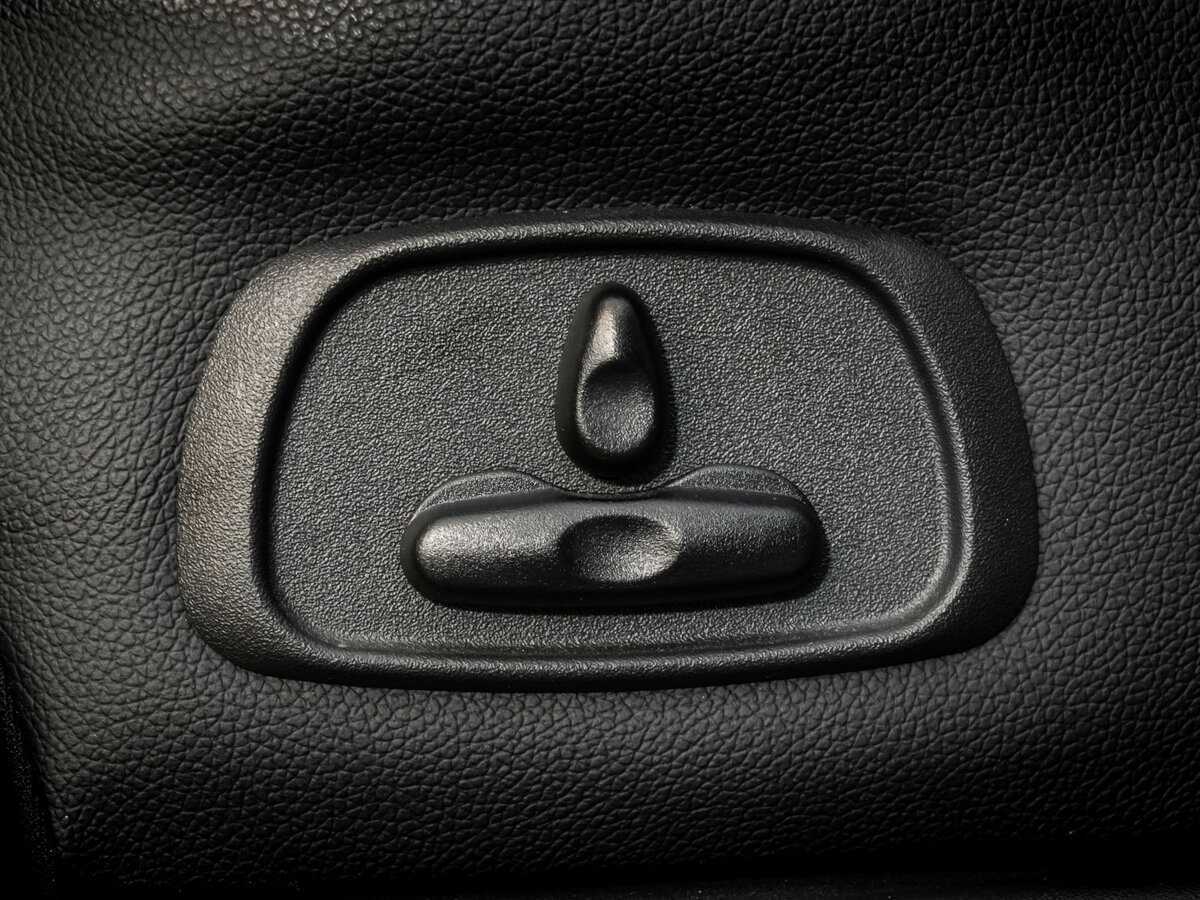 Купить Mitsubishi Pajero с пробегом. Фото: #20