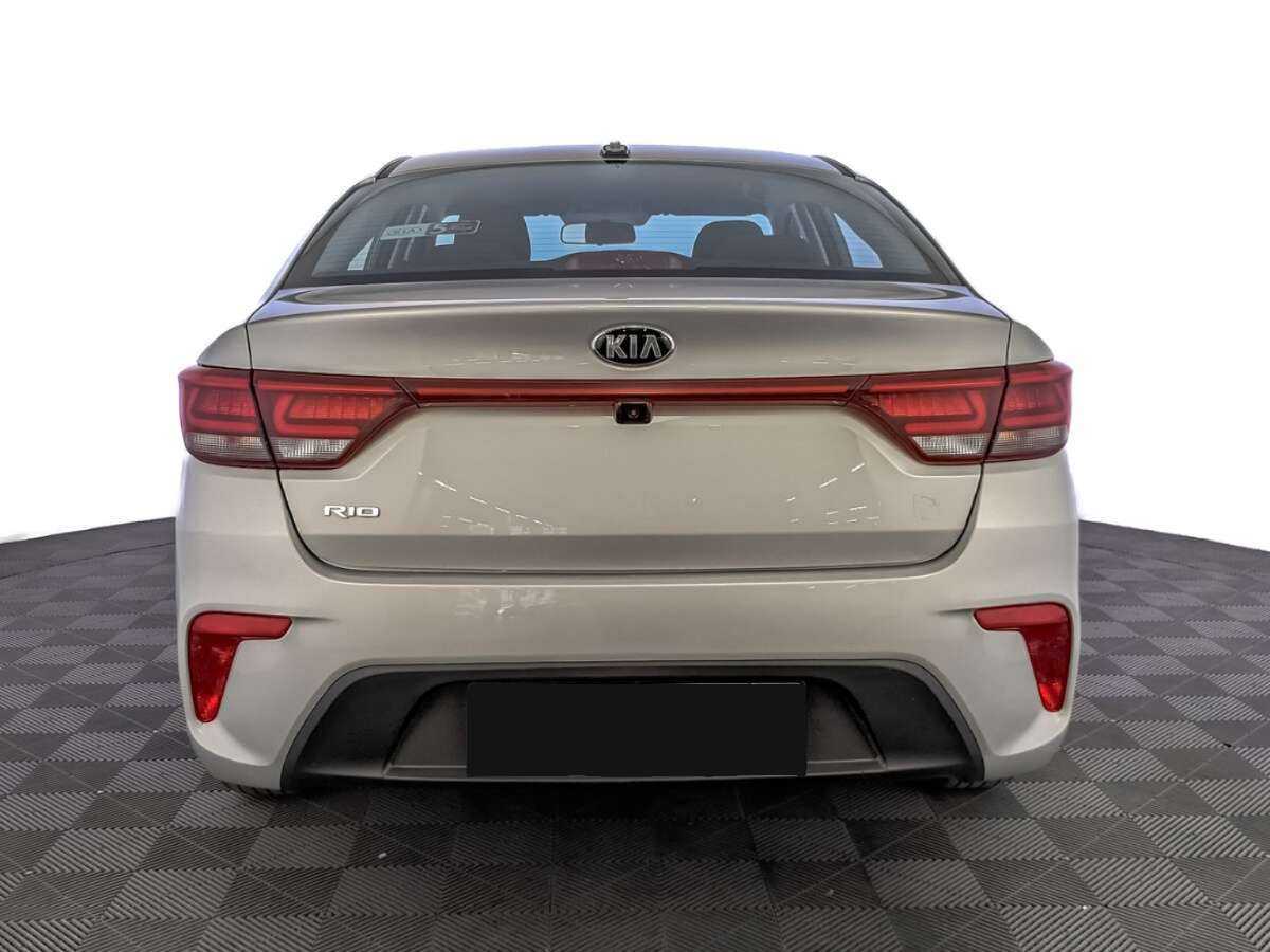 Купить Kia Rio с пробегом. Фото: #5
