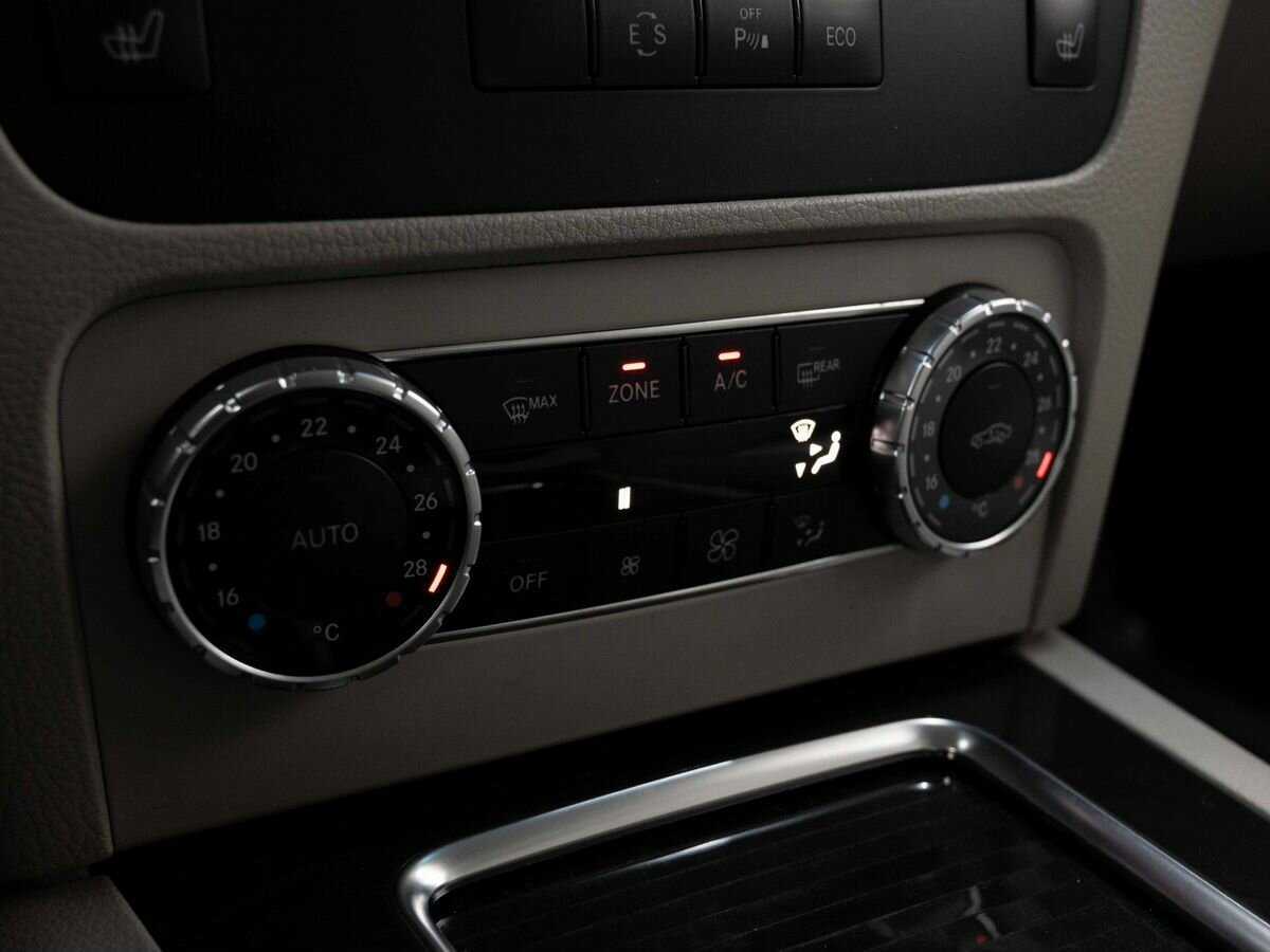 Купить Mercedes-Benz GLK-Класс с пробегом. Фото: #23