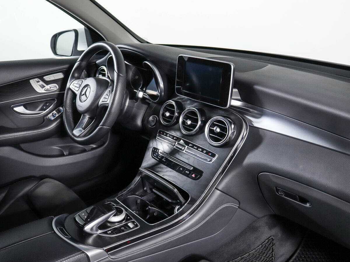 Купить Mercedes-Benz GLC с пробегом. Фото: #8