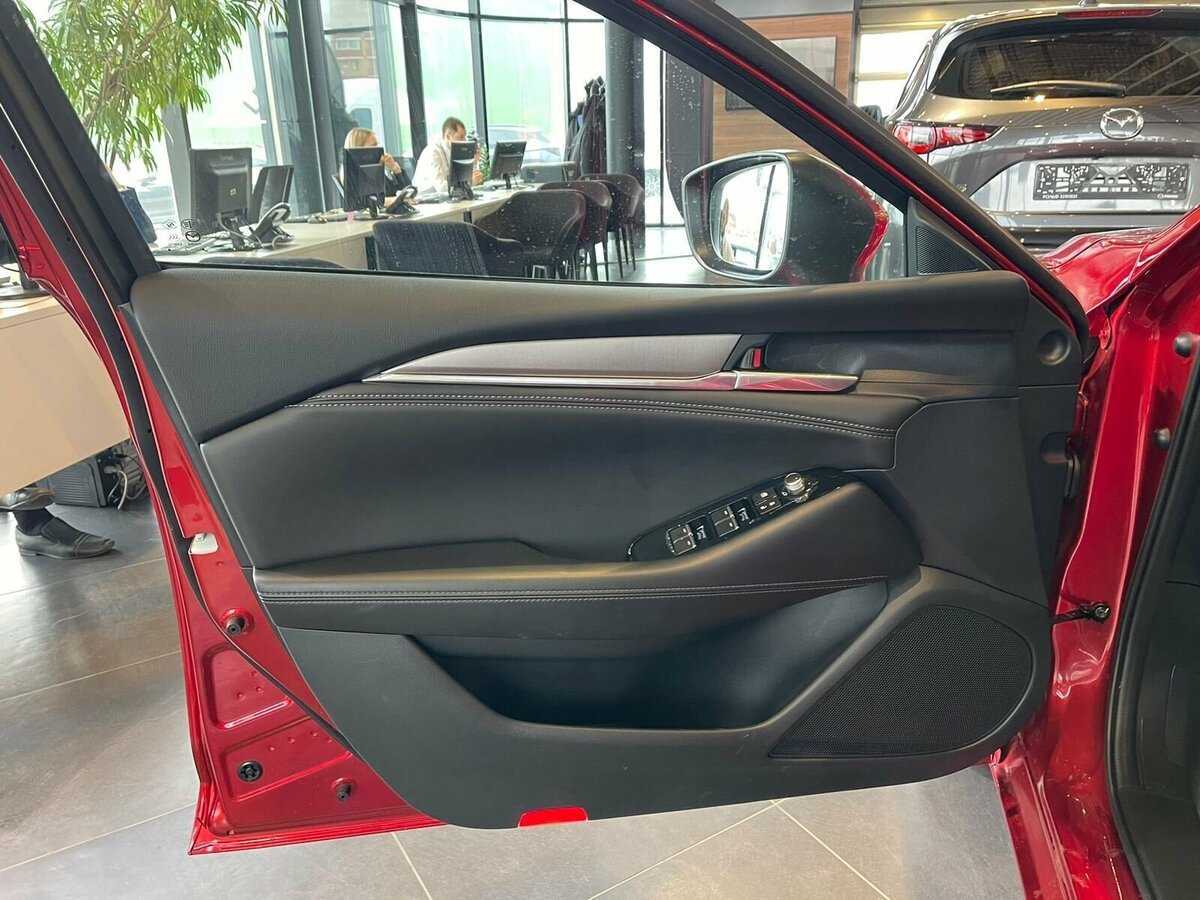 Купить Mazda 6 с пробегом. Фото: #10