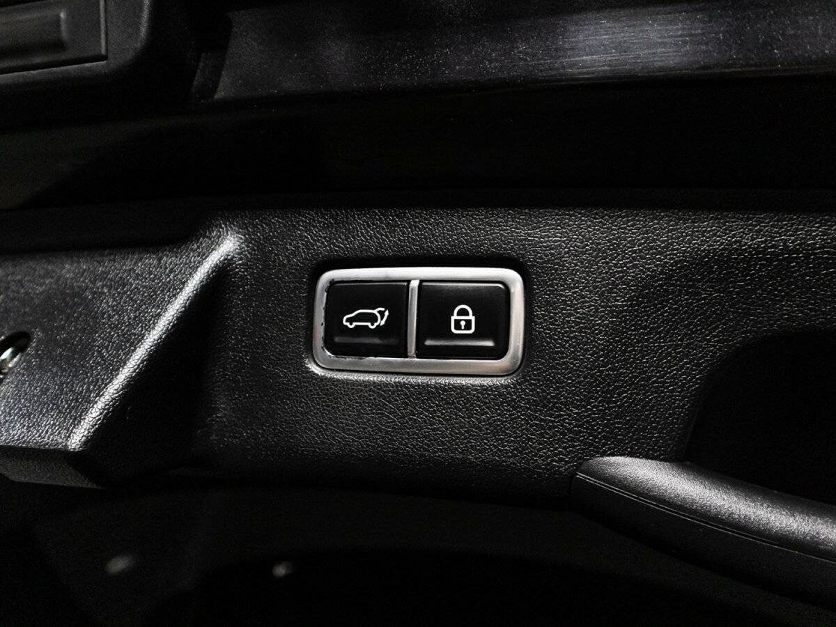 Купить Kia Sorento с пробегом. Фото: #15